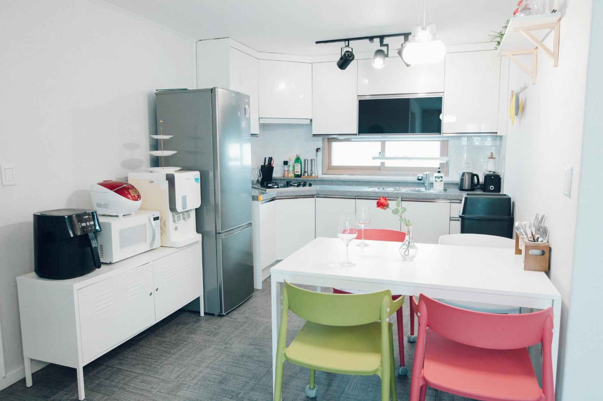 Apartament For Family Group, 4Min To Seoul Station Zewnętrze zdjęcie